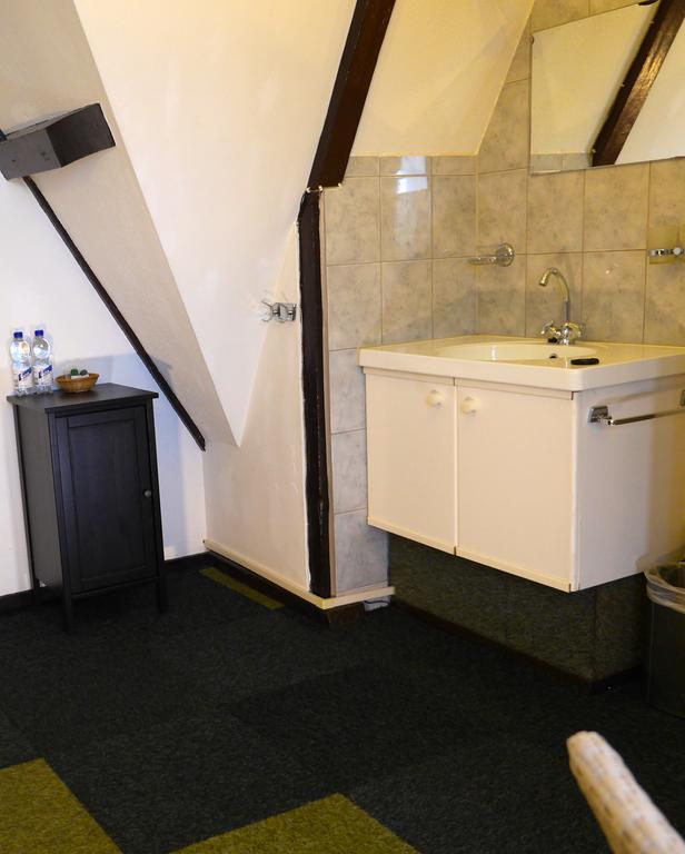 Hotel Adolesce Амстердам Номер фото